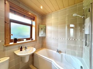 Photo 9- click for photo gallery